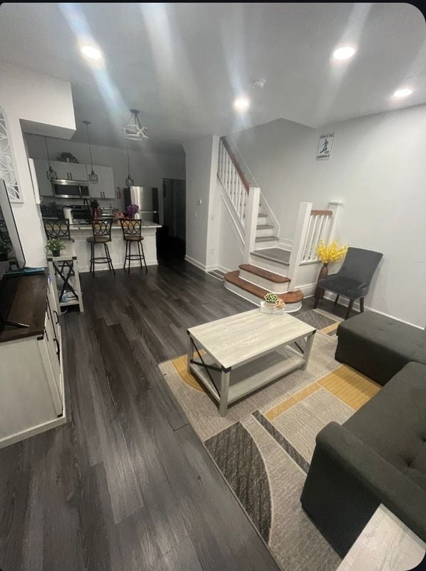 property at 821 S Vogdes St