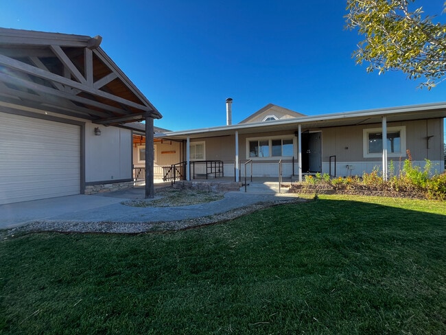 property at 225 S Pioneer Rd