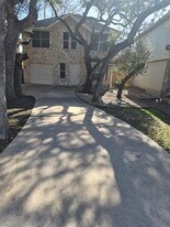 12915 Marimba Trail in Austin, TX - Building Photo