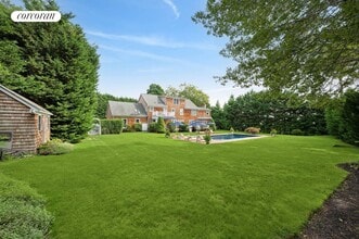 270 Montauk Hwy in Southampton, NY - Building Photo - Building Photo