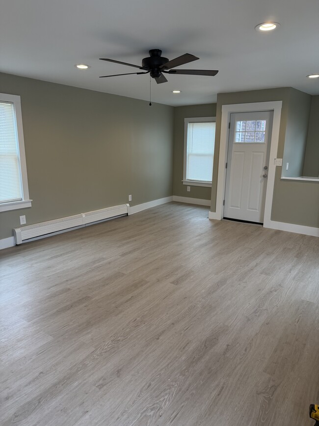 263 Summer St in New Bedford, MA - Foto de edificio - Building Photo