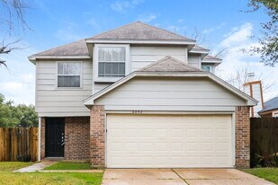 6042 Beaconridge Dr in Houston, TX - Building Photo