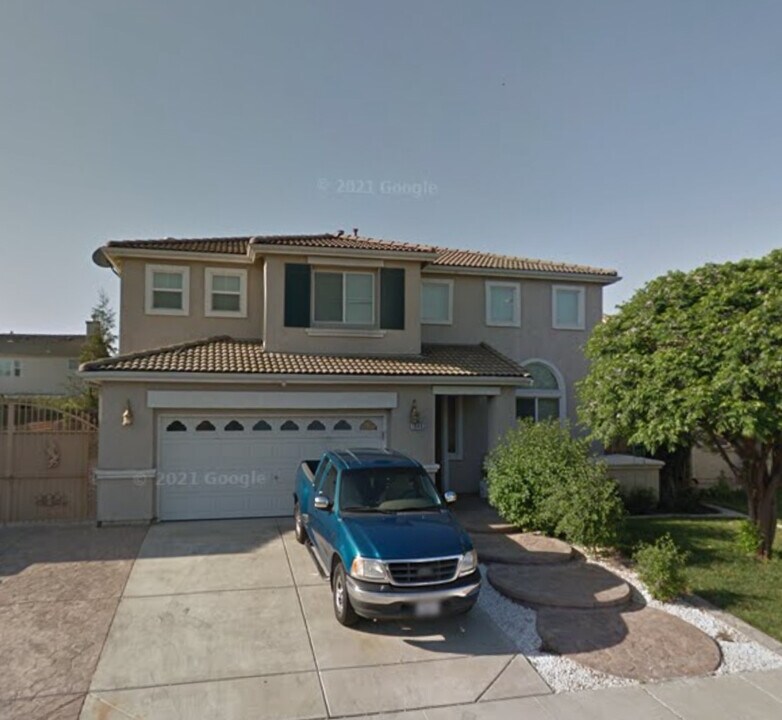 1848 Blowers Dr in Woodland, CA - Building Photo