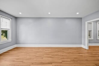 54 Avenue B in Bayonne, NJ - Building Photo - Building Photo