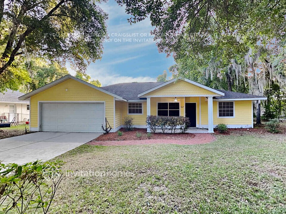 607 Hamlet Ct in Fruitland Park, FL - Building Photo