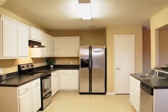 29031 Village Creek Loop in Spring, TX - Building Photo - Building Photo