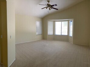 374 W Oriole Way in Chandler, AZ - Building Photo - Building Photo