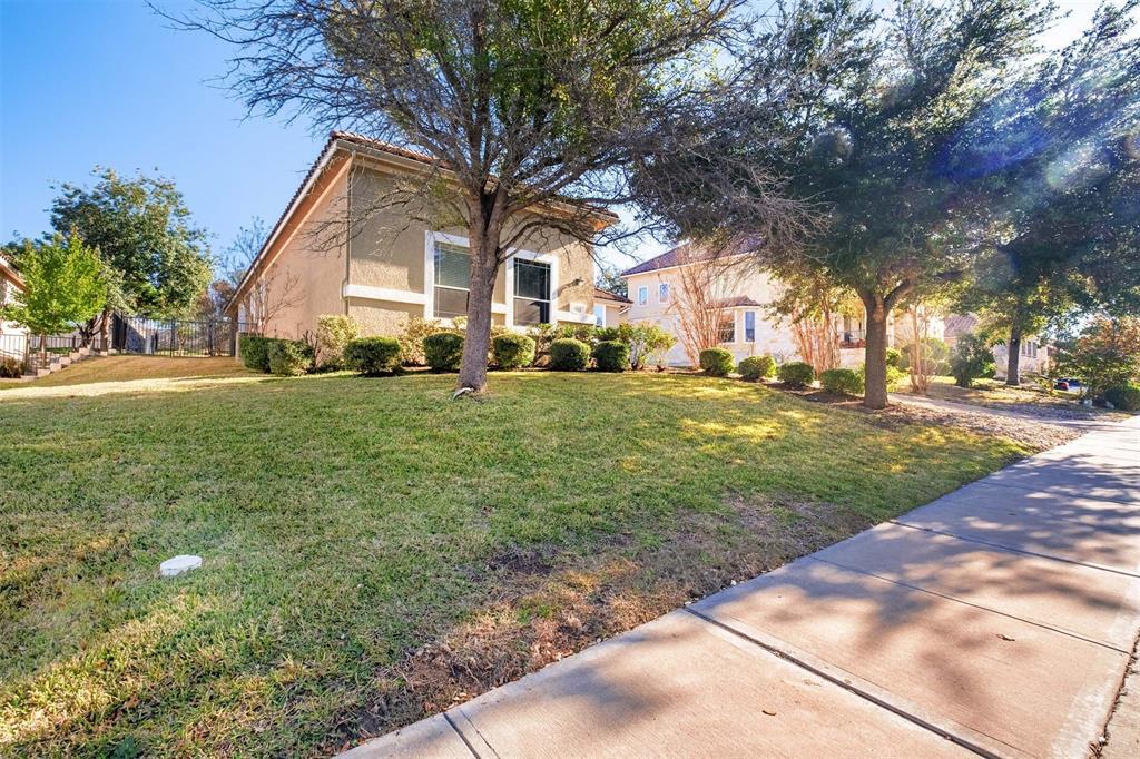 15913 Spillman Ranch Loop in Austin, TX - Building Photo