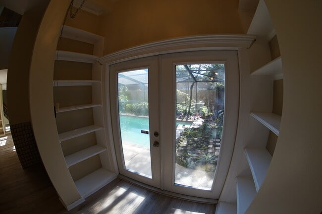 6251 Sandcrest Cir in Orlando, FL - Building Photo - Building Photo