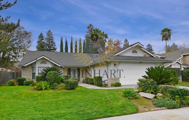 6447 N Vagedes Ave in Fresno, CA - Building Photo - Building Photo