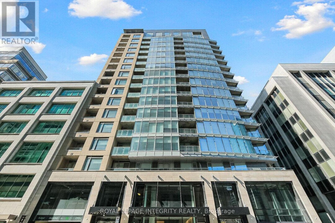 101-101 Queen St in Ottawa, ON - Building Photo
