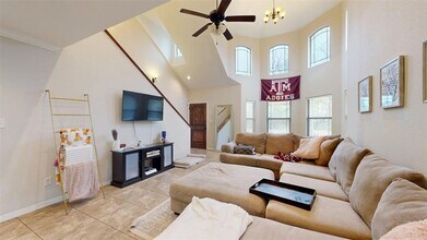 454 Chimney Hill Dr in College Station, TX - Building Photo - Building Photo