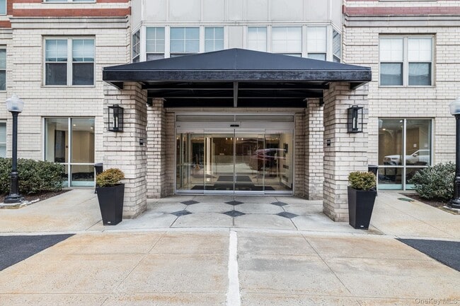 property at 300 Mamaroneck Ave