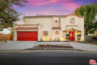 728 Montecito Dr in Los Angeles, CA - Building Photo - Building Photo