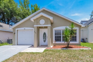 305 Windford Ct in Winter Garden, FL - Building Photo