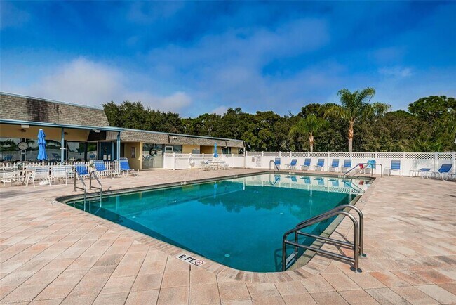 39820 US Hwy 19 N in Tarpon Springs, FL - Building Photo - Building Photo