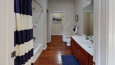 The Retreat at Quail North Apartments in Oklahoma City, OK - Building Photo - Building Photo