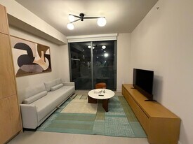 11 NE 6th St, Unit FL2-ID1404480P in Miami, FL - Building Photo
