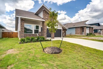 131 Tofalla in Kyle, TX - Building Photo - Building Photo