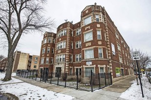 8253-59 S Ingleside Ave Apartamentos