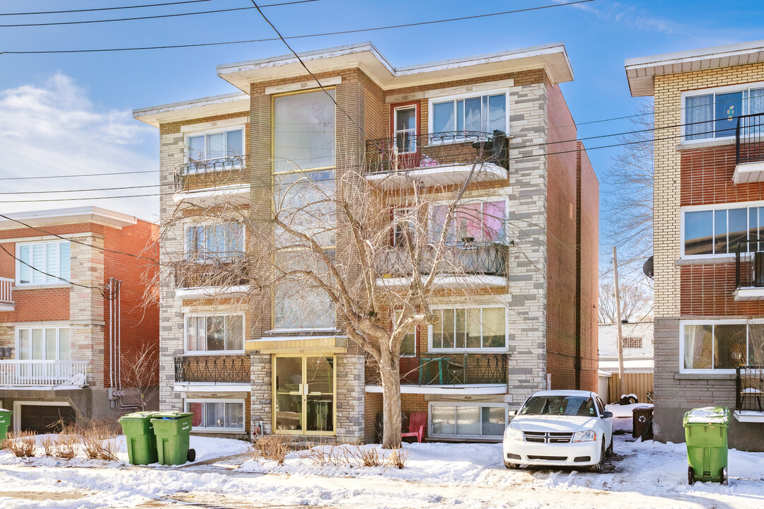 60 Saint-Pierre Av in Lachine, QC - Building Photo