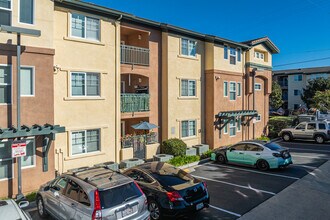 Riviera Highlands Apartments in San Diego, CA - Building Photo - Building Photo