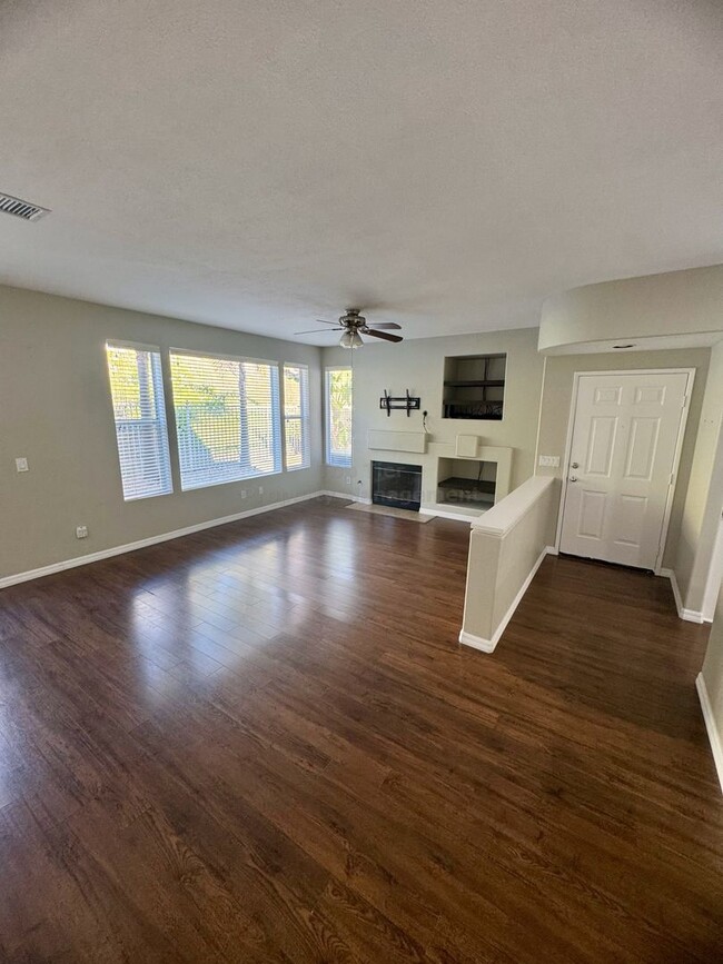 18576 Caminito Pasadero in San Diego, CA - Foto de edificio - Building Photo