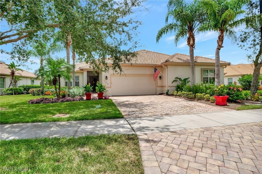 11230 Suffield St in Ft. Myers, FL - Foto de edificio