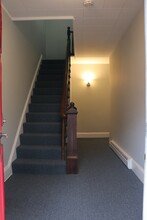 114 Ash St-Unit -2 in Reading, MA - Building Photo - Building Photo
