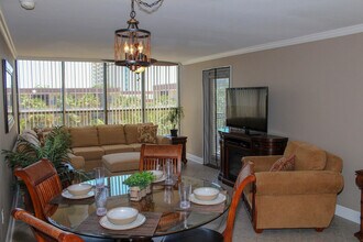 2046 Beach Blvd in Biloxi, MS - Foto de edificio - Building Photo