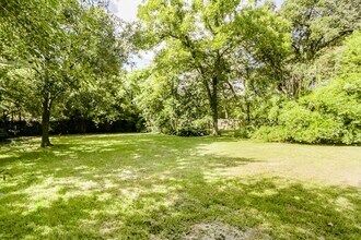 9753 Tappenbeck Dr in Houston, TX - Building Photo - Building Photo