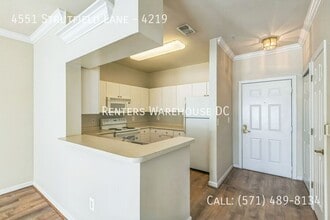4551 Strutfield Ln in Alexandria, VA - Building Photo - Building Photo