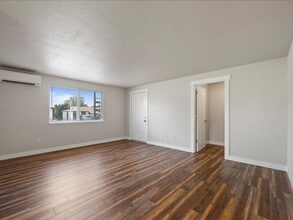 1501 W 14th Ave in Kennewick, WA - Building Photo - Building Photo
