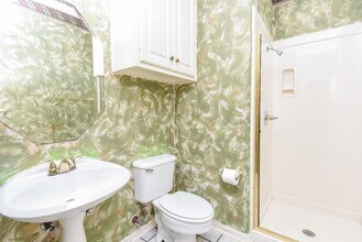 1714 Wellington Way in Houston, TX - Building Photo - Building Photo