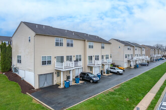 Hawthorne Townhomes in Millersville, PA - Building Photo - Building Photo