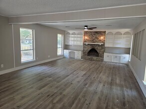 105 Elm Crest Dr in Rockwall, TX - Building Photo - Building Photo