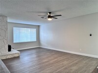 7024 Michael Collins Pl in Las Vegas, NV - Building Photo - Building Photo