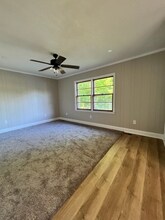 507b W McElhaney Rd in Taylors, SC - Building Photo - Building Photo