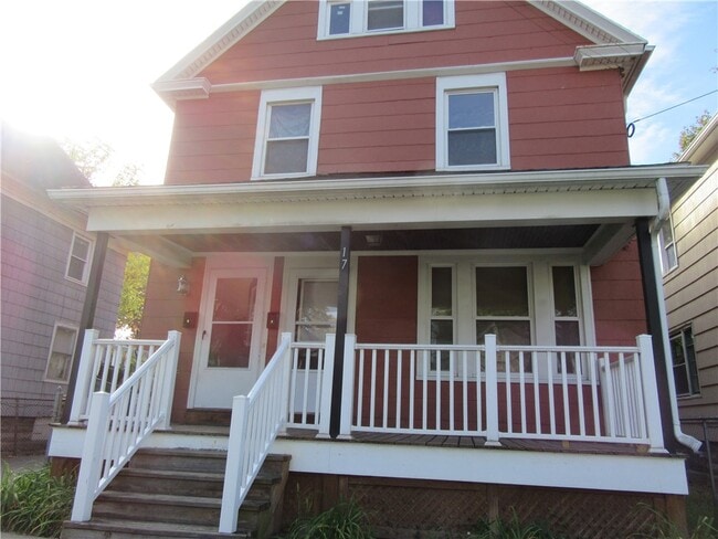 property at 17 Myrtle St