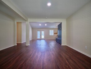 902 Clover Ridge Ave in Friendswood, TX - Building Photo - Building Photo