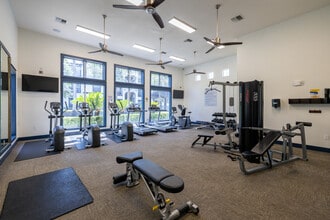 Stone Creek at Old Farm Apartments in Houston, TX - Foto de edificio - Interior Photo