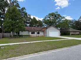 8418 Bottlebrush Ct in Jacksonville, FL - Building Photo