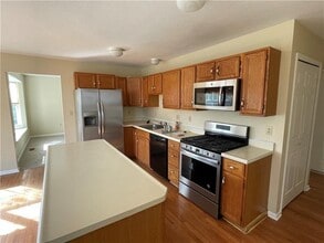 204 Quail Ct in Baden, PA - Building Photo - Building Photo