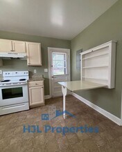 131 McGavock Pk in Nashville, TN - Building Photo - Building Photo