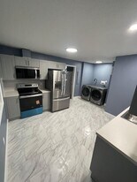 47 Merrimac St in Danbury, CT - Building Photo