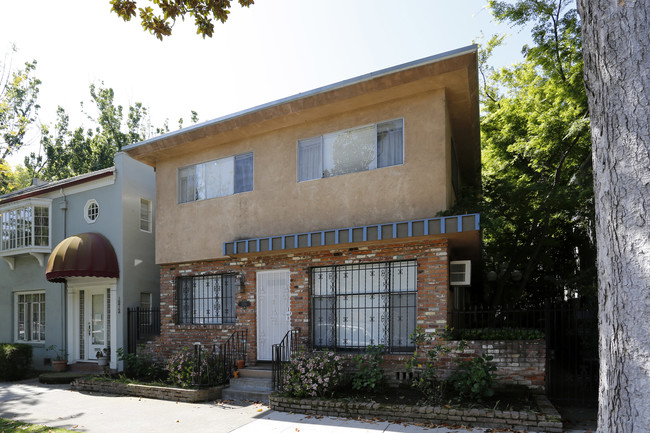 1208 P St in Sacramento, CA - Foto de edificio - Building Photo