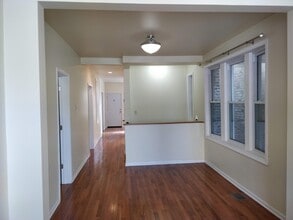 3527 S Lowe Ave, Unit 1 in Chicago, IL - Building Photo - Building Photo