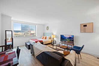 810 Pacific Ave in Atlantic City, NJ - Building Photo - Building Photo