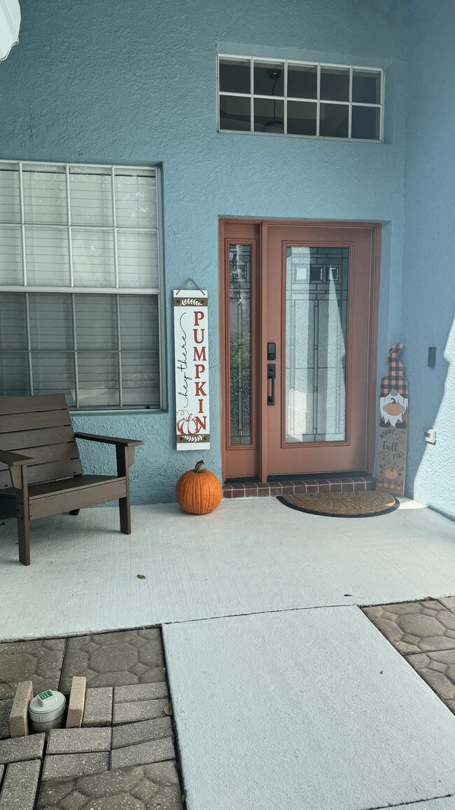 480 Bridle Path Way in Tarpon Springs, FL - Building Photo - Building Photo