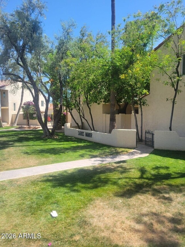 property at 4804 N 73rd St
